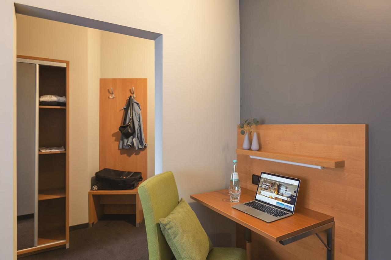 Novum Hotel Bruy Stuttgart Exterior foto